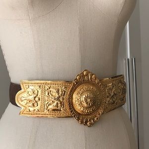 Gold statement belt